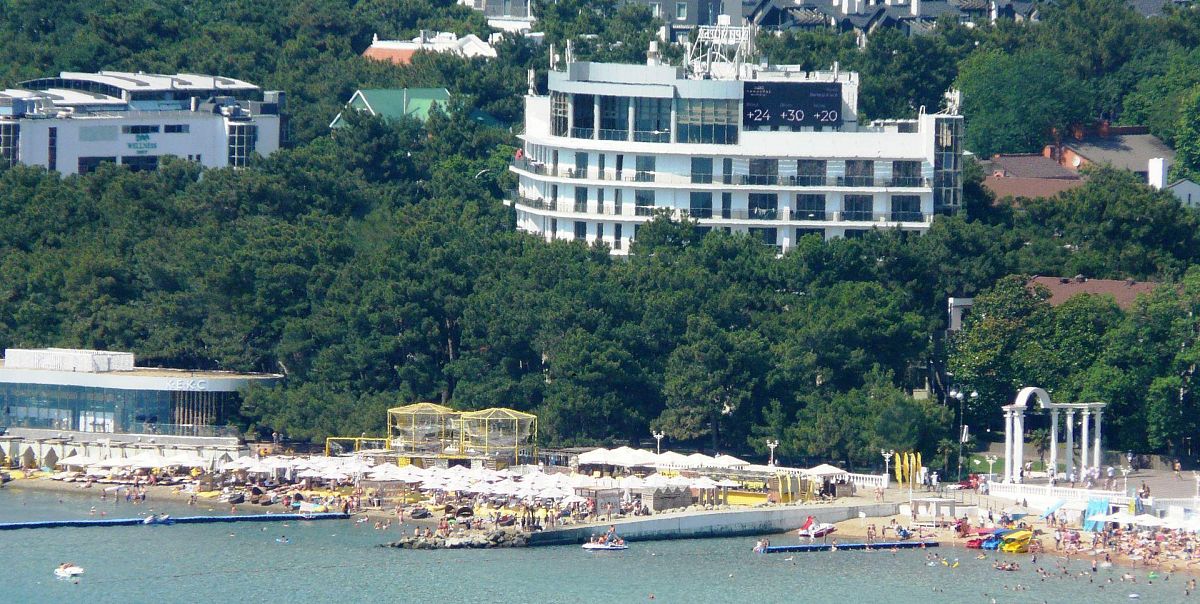 Пляж Саламандра Геленджик 2022